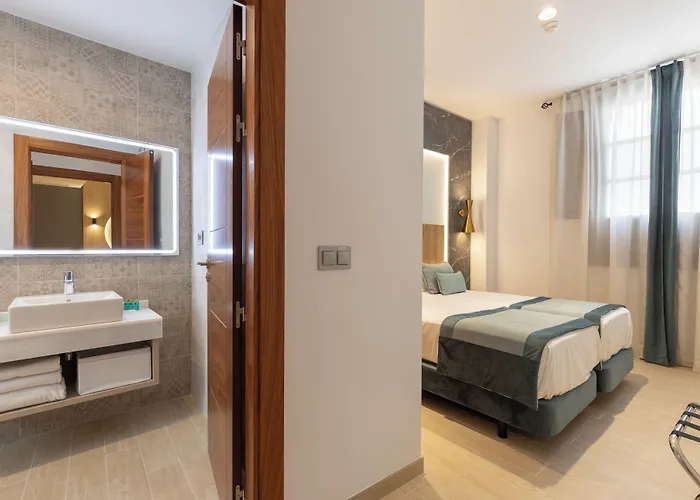 Bibo San Agustin 아파트호텔 3*